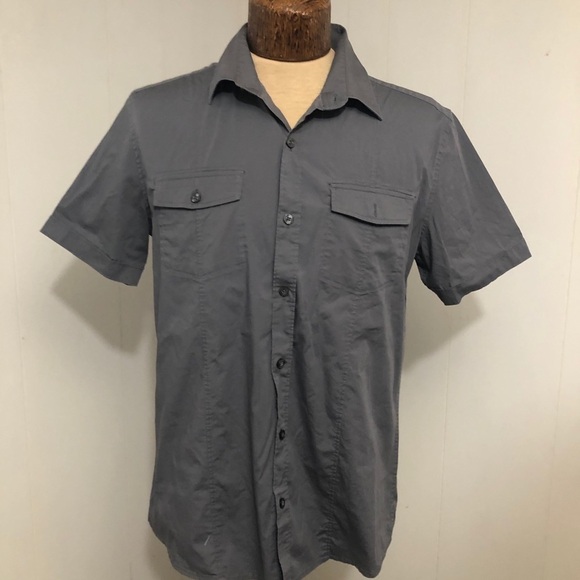 - Mens Grey Fitted Short Sleeve Shirt. Medium. - Picture 1 of 6